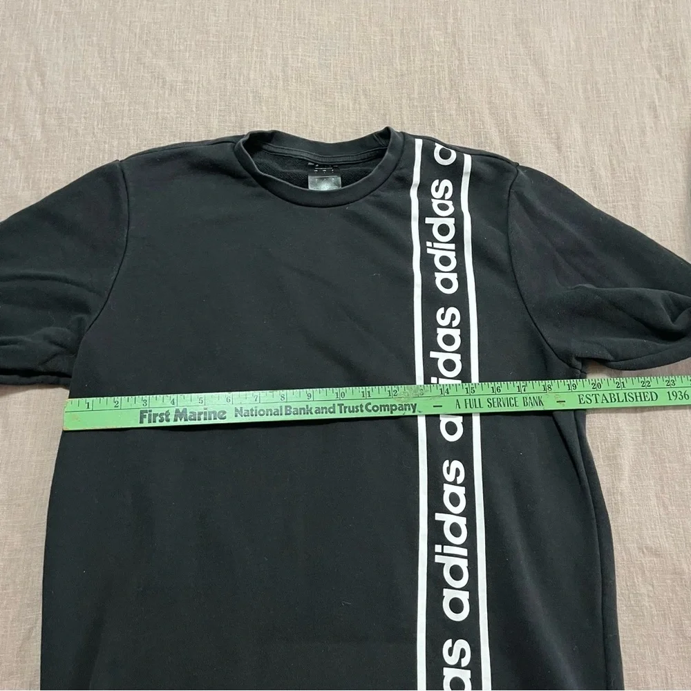 Adidas Black and White Crewneck Sweatshirt Size Large Long Streetwear Arhletic